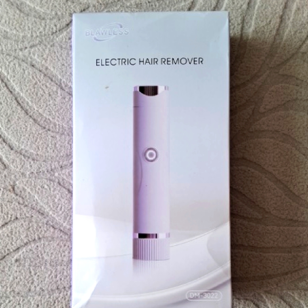 Electric Hair Remover NIB Pink